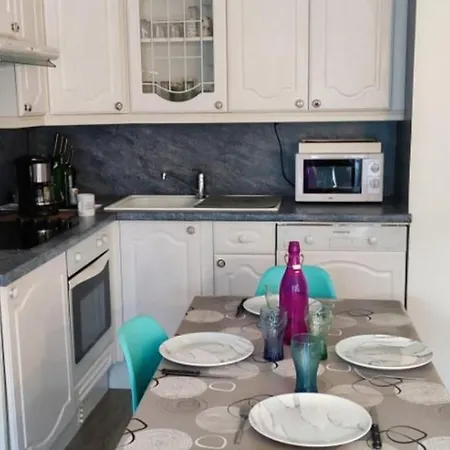 Appartement Nice Flat 5min From The Beach *